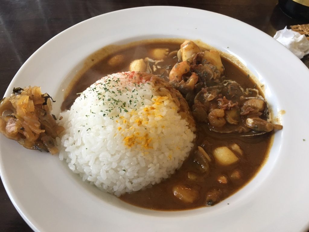 シチューとカレーの店 湖亭のシーフードカレー 