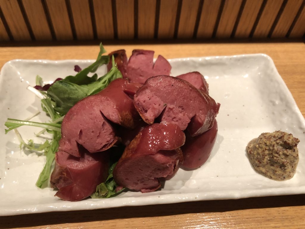 鹿肉ウインナー（臭みも無く、あっさりしていて美味しい）