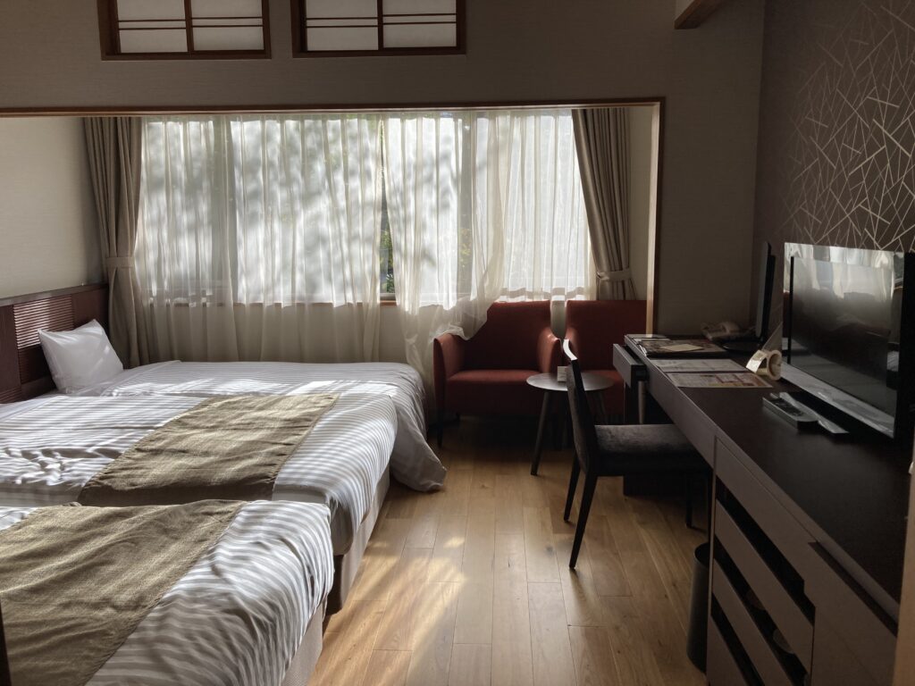 ホテル白樺荘の客室（焼岳側ツインルーム）