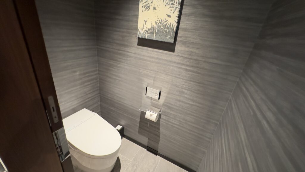 沖縄プリンスホテルオーシャンビューぎのわんの客室のトイレはパナソニック製