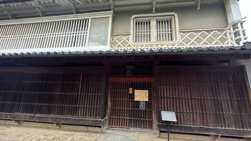 内子町の古い建物