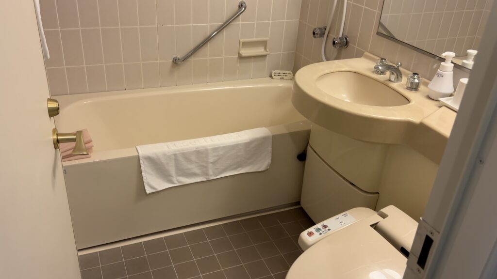 浴室はユニットバス@エクシブ淡路島のスタンダードグレードルーム