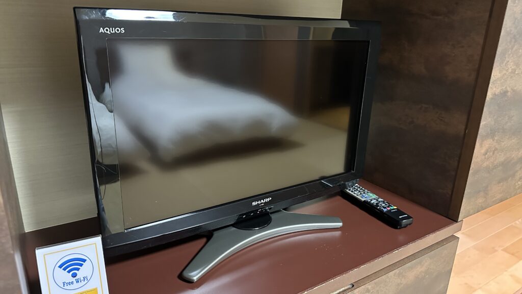 テレビはSHARP製＠和の宿ホテル祖谷温泉の客室