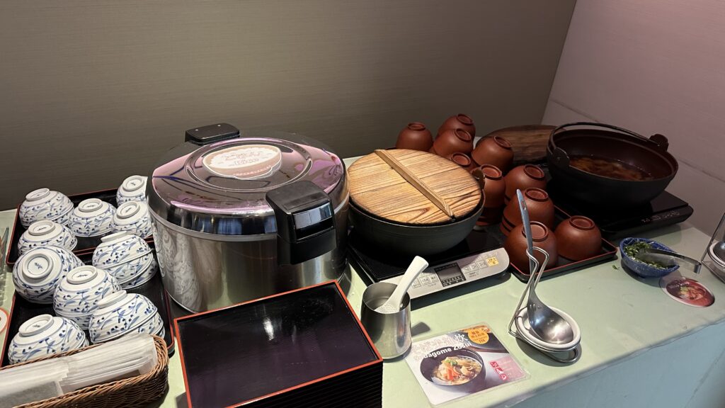 徳島名物「そば米の雑炊」＠和の宿ホテル祖谷温泉のカフェダイニング