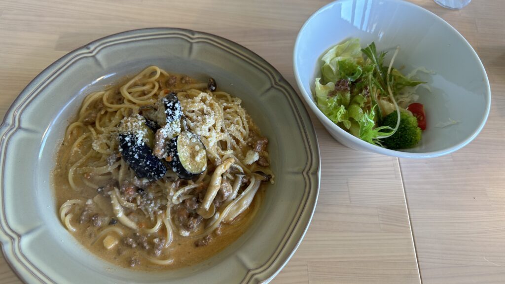 C.L.Gardenの四万十豚と牛肉のボロネーゼのパスタ