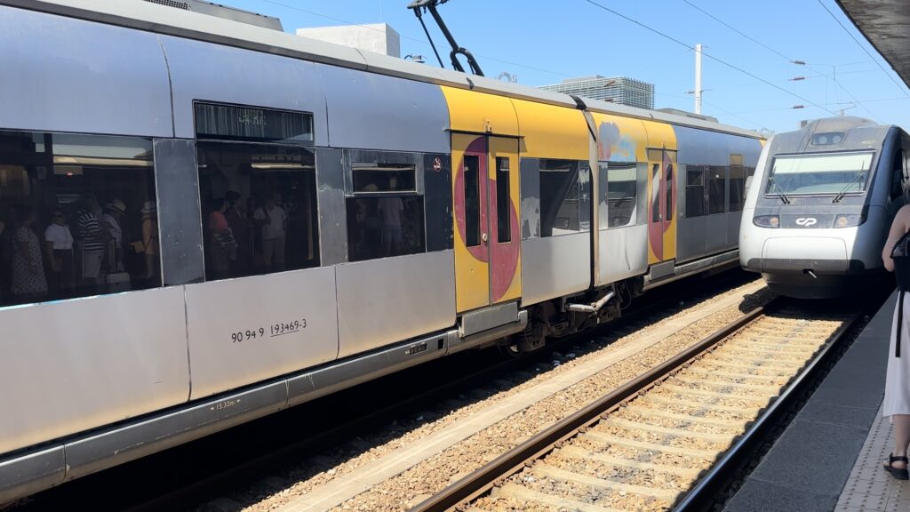 高速鉄道でポルトからリスボンへ