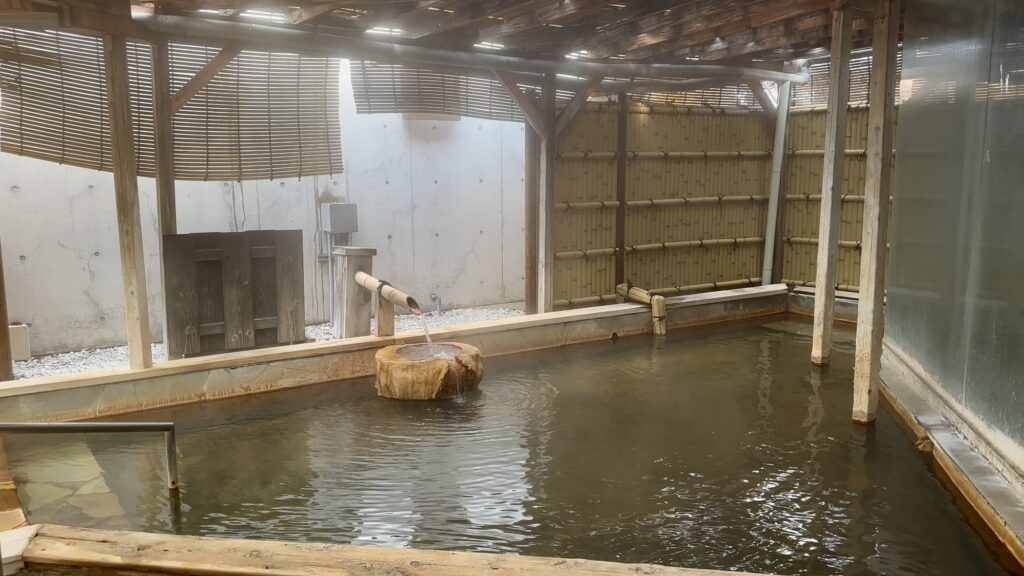 観水庭こぜにやの大浴場