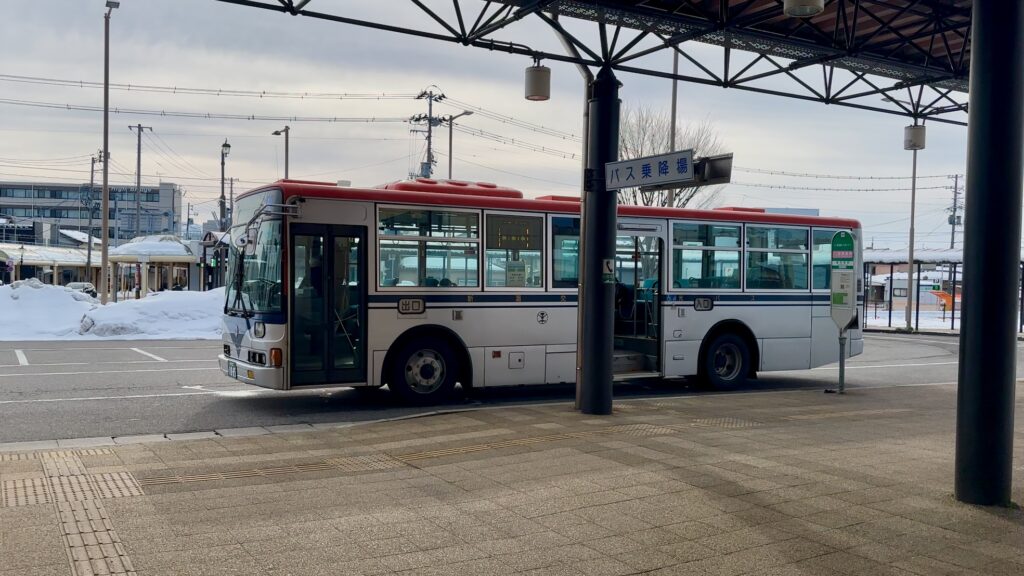 豊栄駅から月岡温泉行のバス