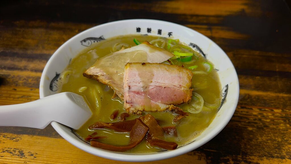 こく煮干しラーメン