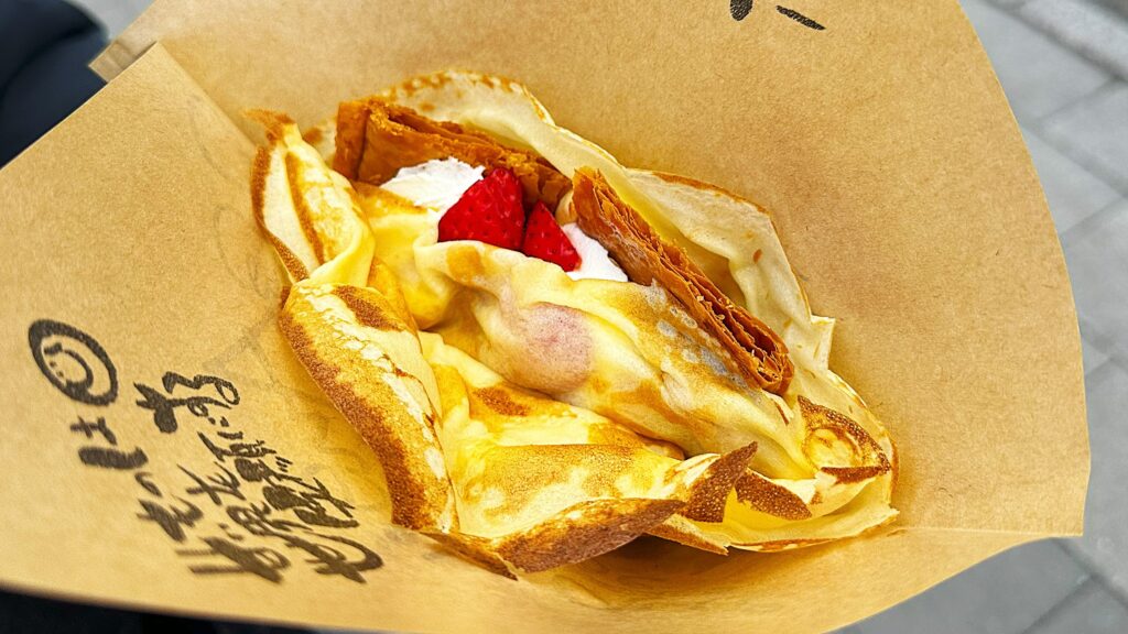 苺のクレープ(ミルフィーユ)が抜群に美味い!