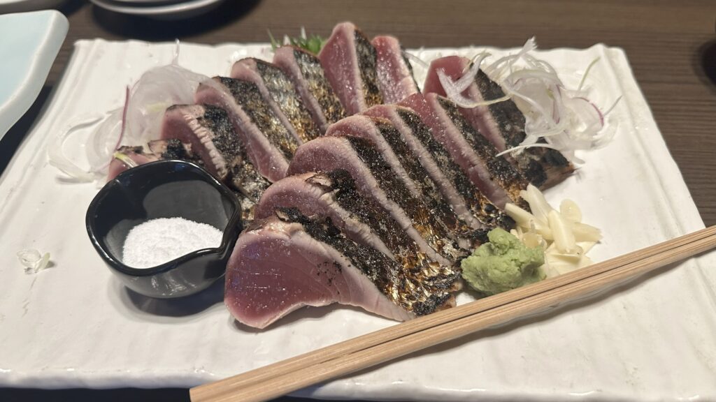 鮮度抜群のカツオのタタキ(3,960円）